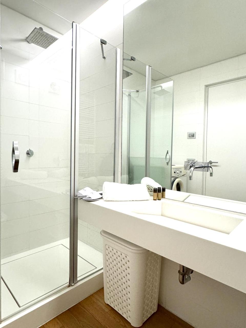 Aparthotel Torre Aquileia - Immobiliare *